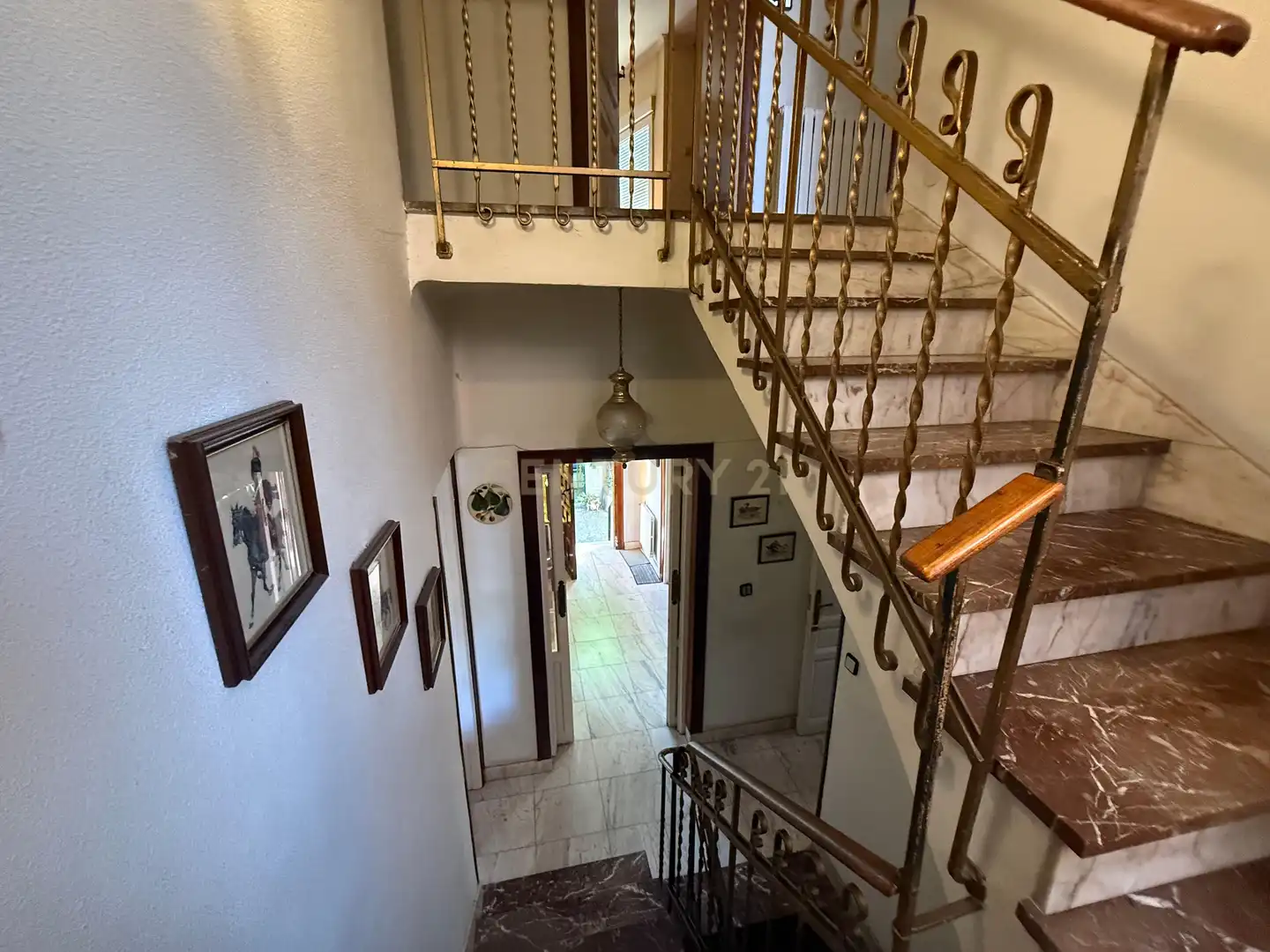 Houses for sale in Madrid  with Air Conditioner, Private garden and Storage room