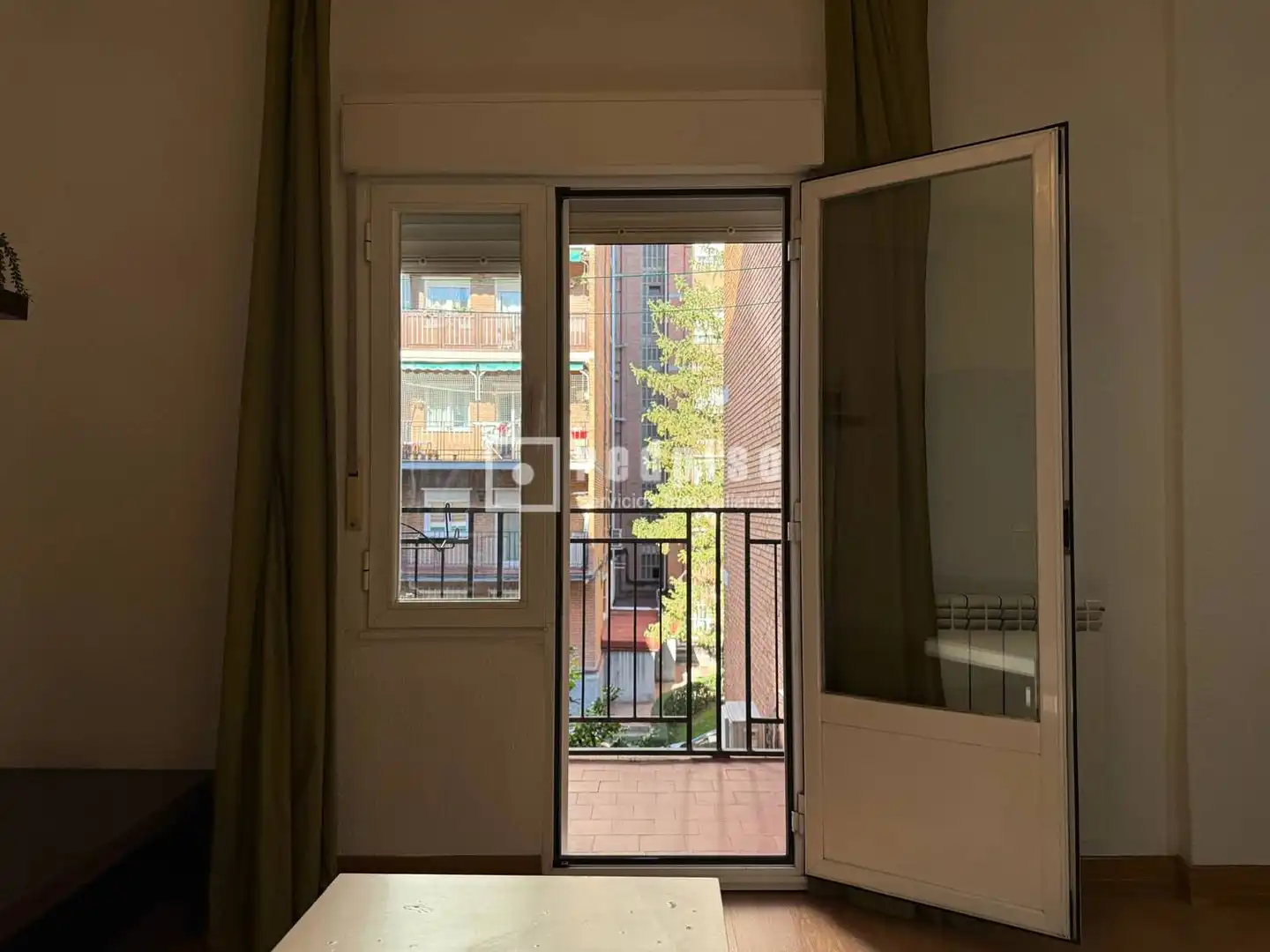 Flat with garden for sale in de Camarena, imagen 4