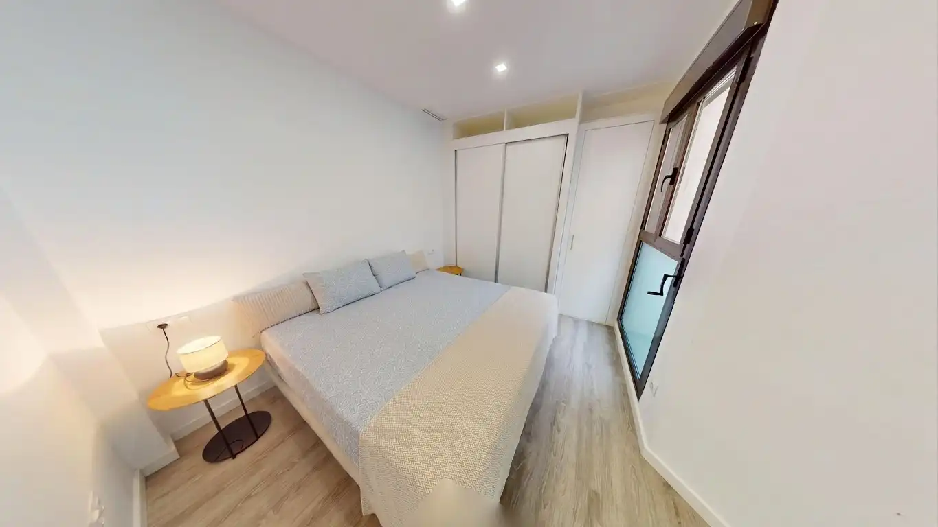 Schlafzimmer von Wohnung zum Verkauf in Alicante / Alacant mit Klimaanlage, Heizung und Parkett