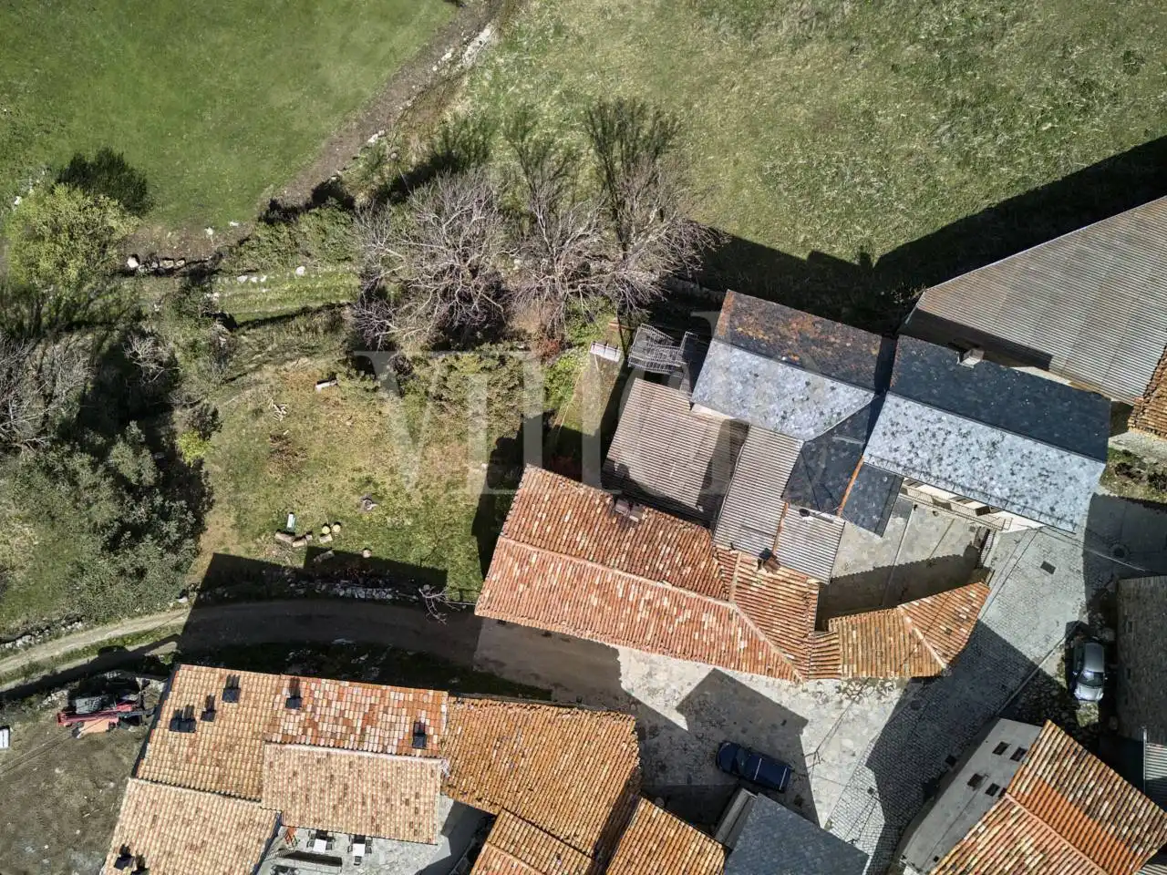 Gebäude zum Verkauf in Lles de Cerdanya