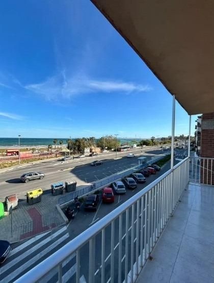 Vista exterior de Pis de lloguer en Alicante / Alacant amb Terrassa i Balcó