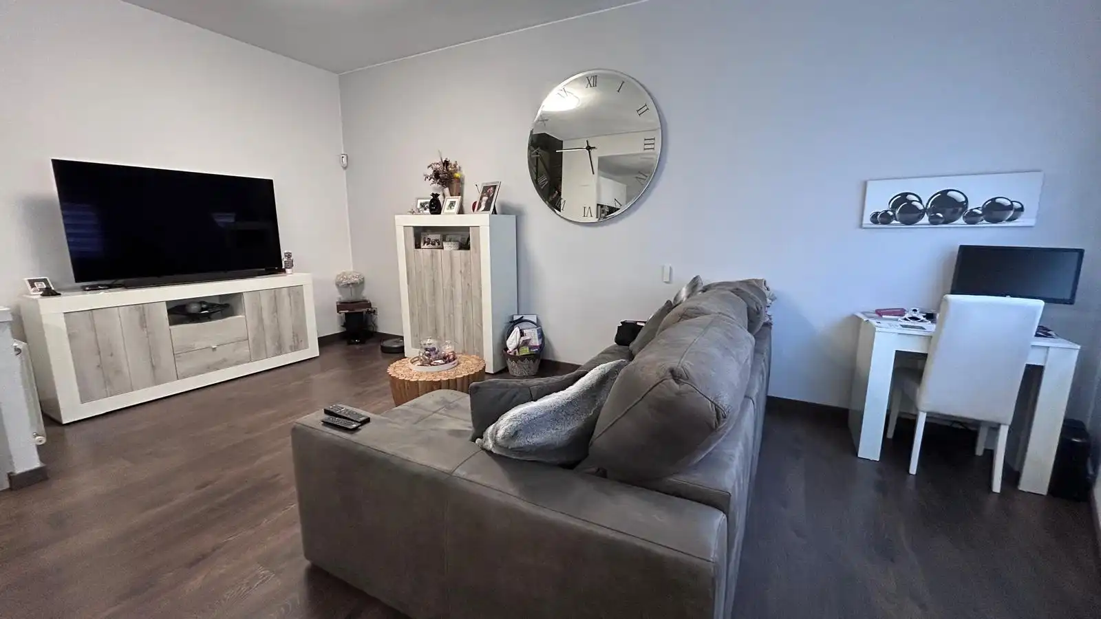Sala de estar de Planta baja en venta en Sant Boi de Llobregat con Trastero y Piscina