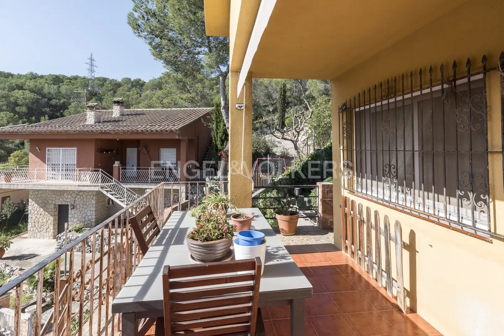 Casa con terraza en venta en Carrer Puig de les Forques, imagen 2