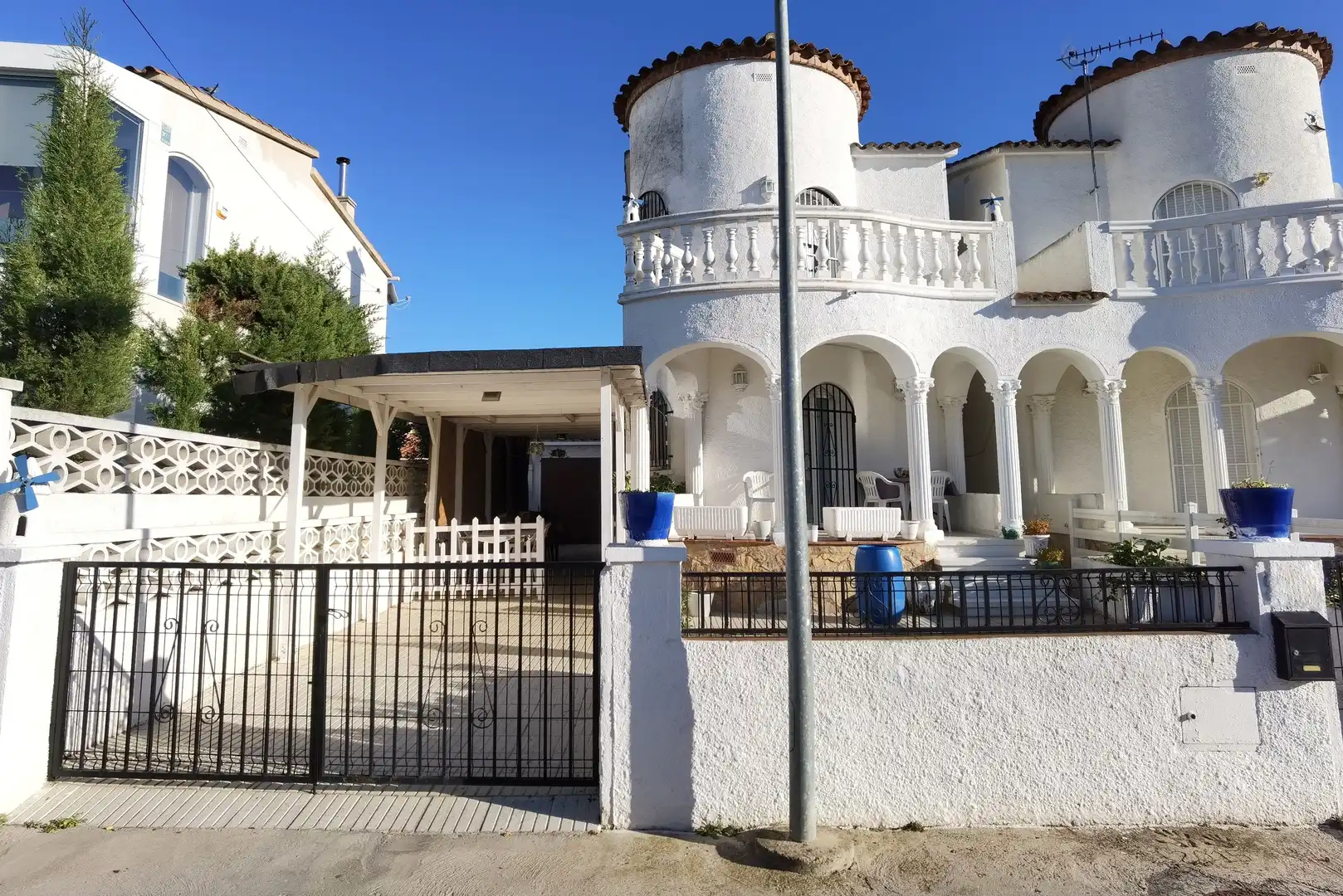 Terraced house with garden for sale in Montgrí