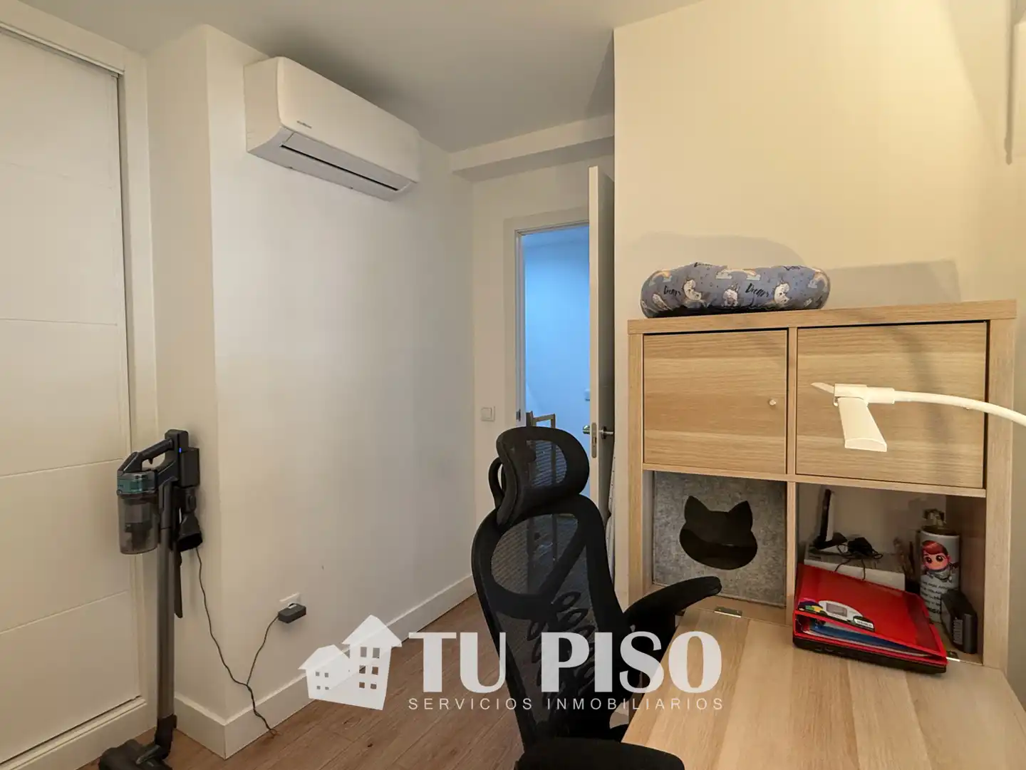 Piso en venta en Madrid con Aire acondicionado, Calefacción y Amueblado