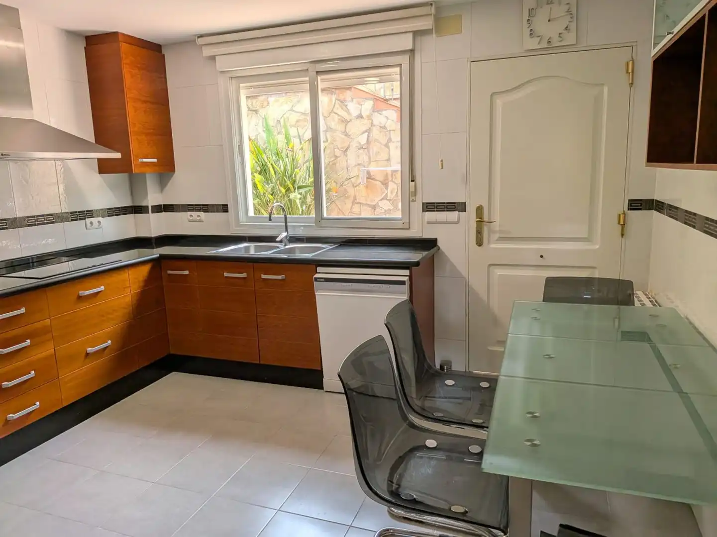 Cuina de Casa o xalet de lloguer en Benicasim / Benicàssim amb Aire condicionat, Calefacció i Jardí privat