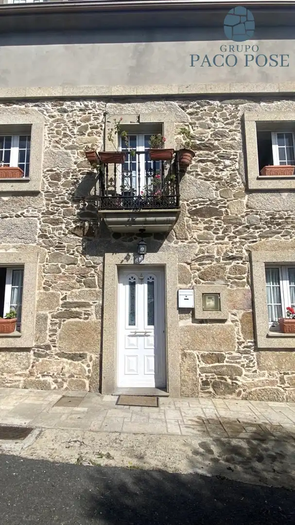 Casa con terrazza in vendita a Rúa Regueira 7