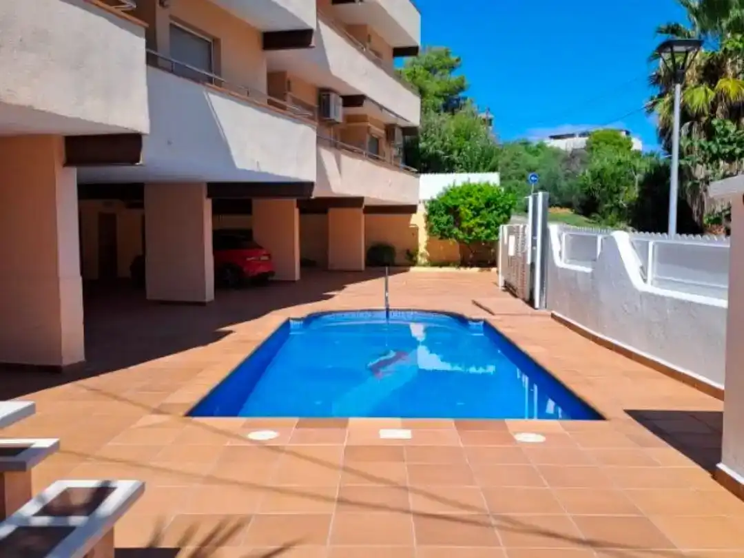 Piscina de Pis en venda en Roda de Berà amb Aire condicionat i Balcó