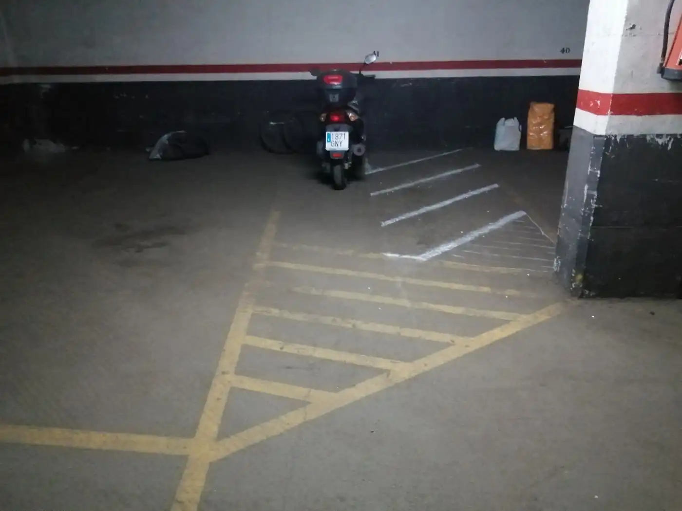 Garage zur Miete in Calle SANT FELIP, 6, Centre