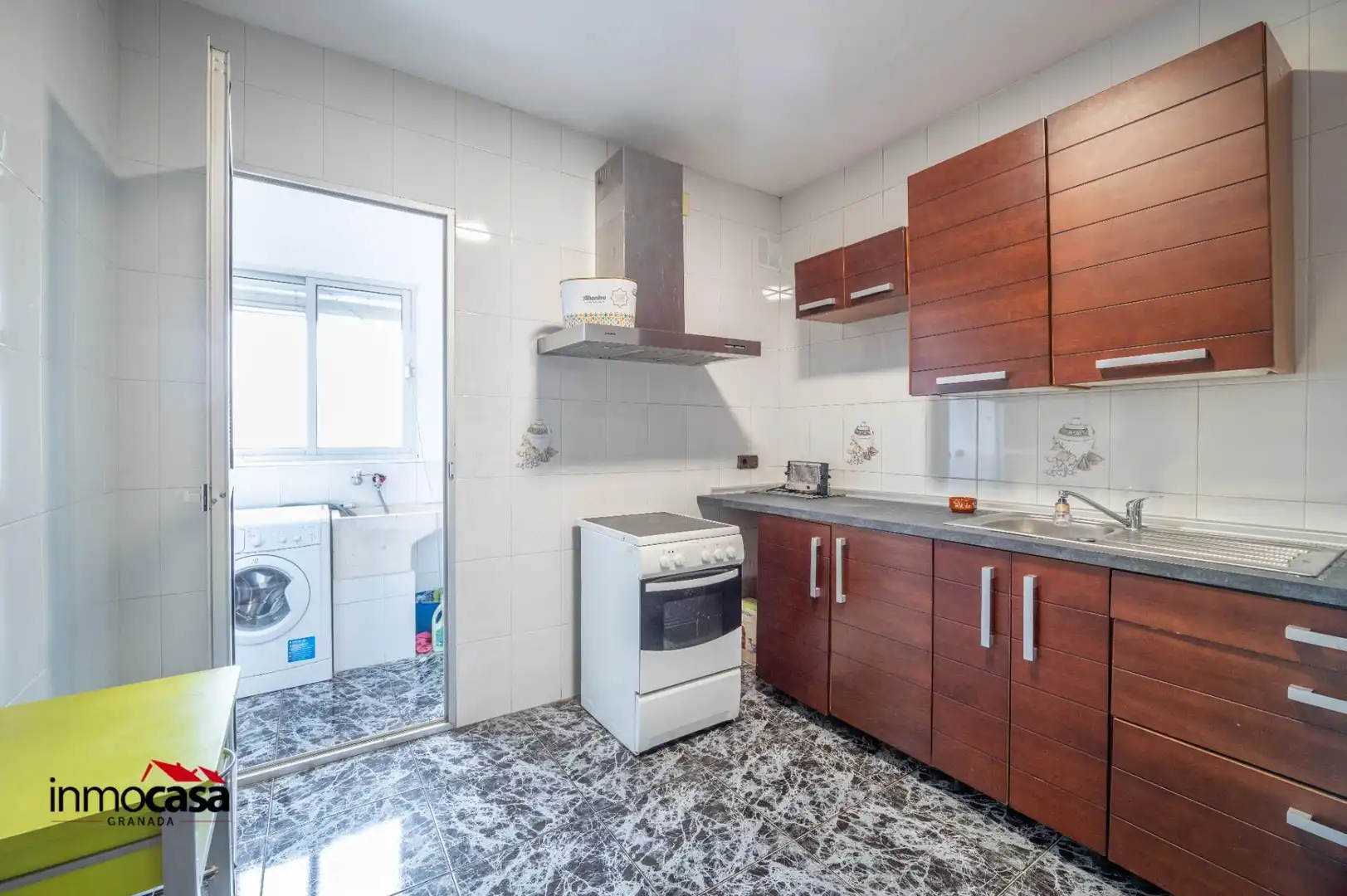 Cocina de Edificio en venta en Dehesas Viejas