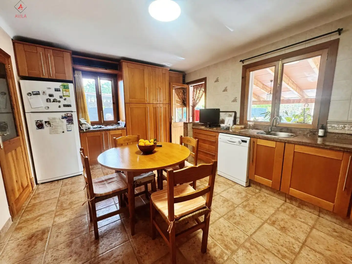 Kitchen of Houses for sale in Marratxí  with Air Conditioner, Private garden and Storage room