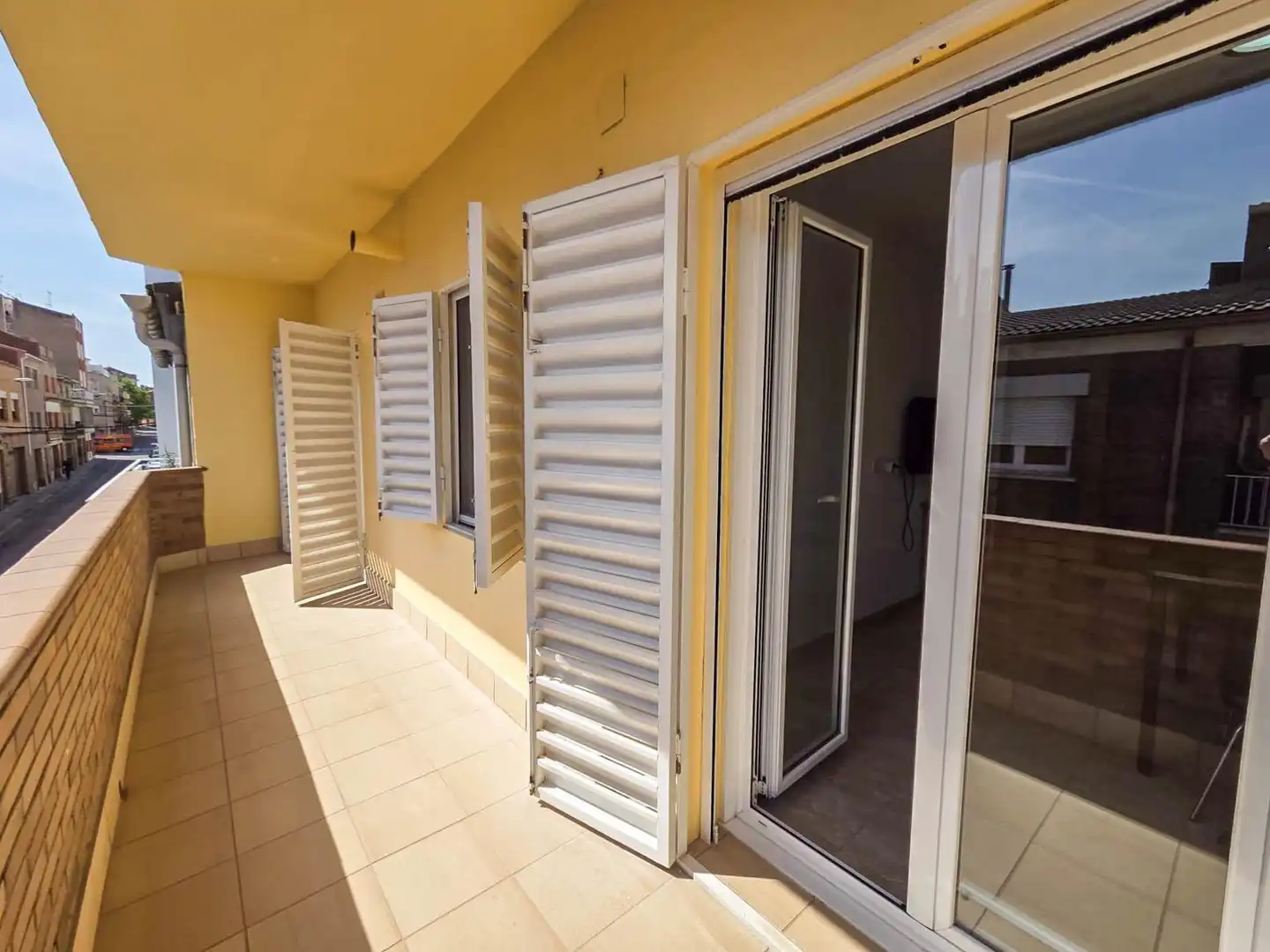 Terraza de Casa adosada en venta en Vilanova del Camí con Calefacción, Terraza y Trastero
