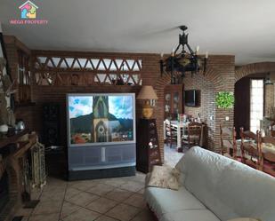 Living room of House or chalet for sale in San Martín del Tesorillo  with Terrace