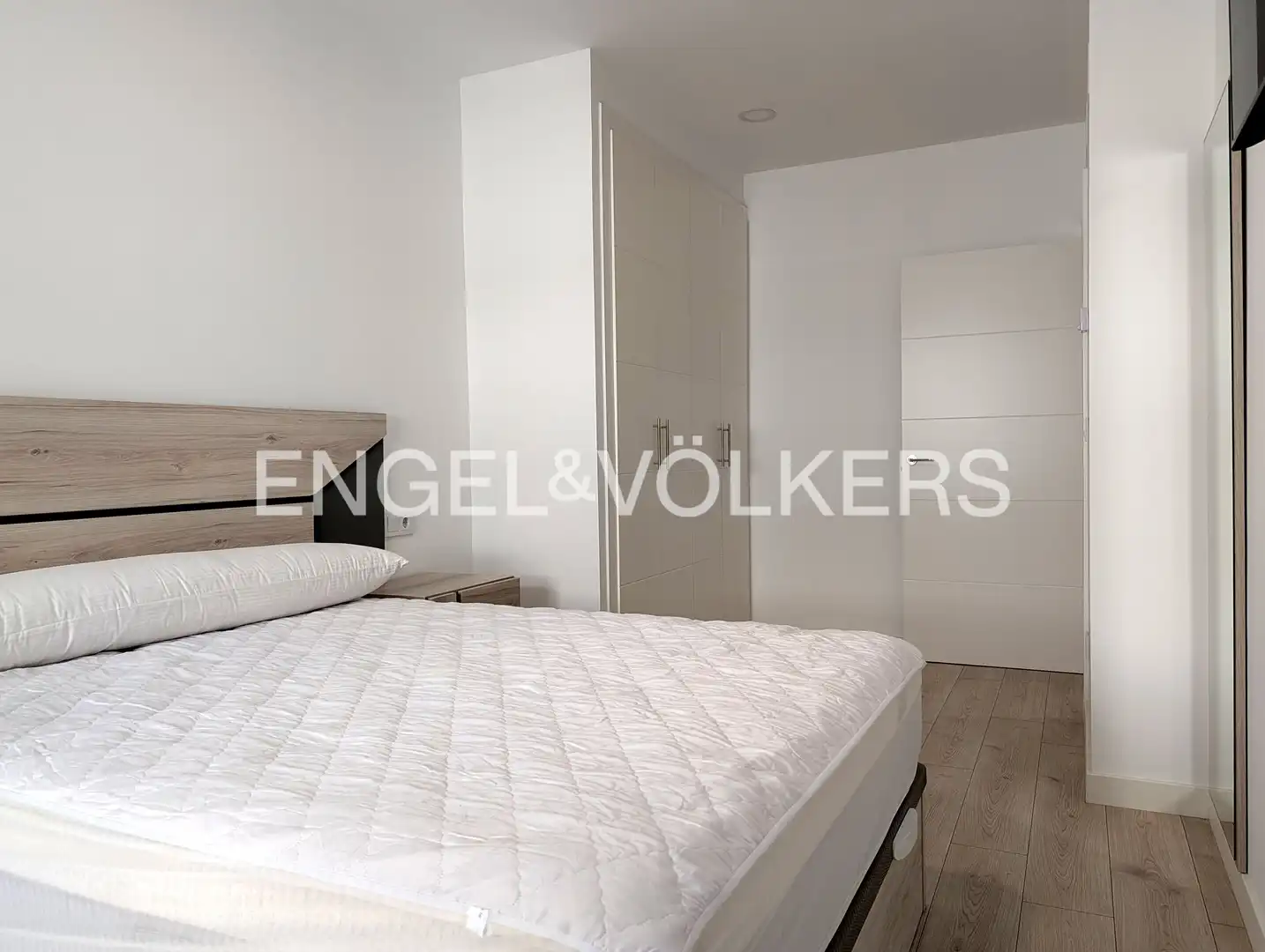 Bedroom of Flat for rent in Vigo   with Heating and Balcony