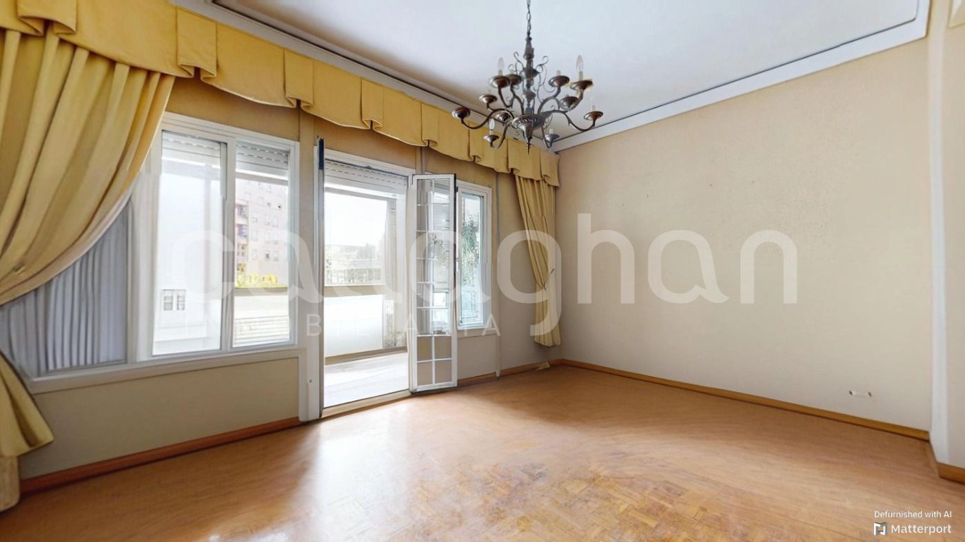 Living room of Flat for sale in  Valencia Capital  with Parquet flooring, Terrace and Balcony