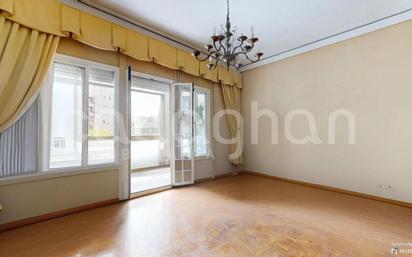Living room of Flat for sale in  Valencia Capital  with Parquet flooring, Terrace and Balcony