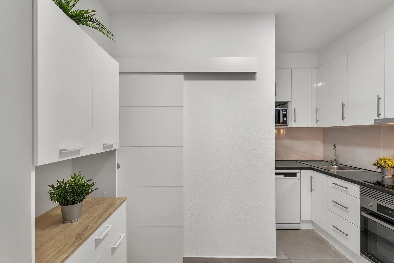 Piso con ascensor en venta en Calle FINLANDIA, imagen 16