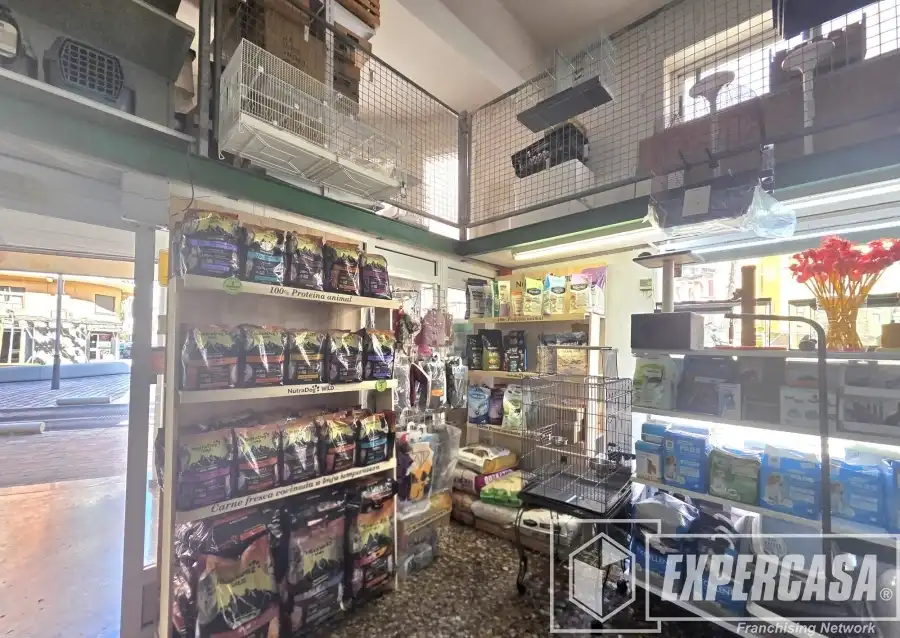 Local comercial en traspàs a Casc Urbà, imagen 5