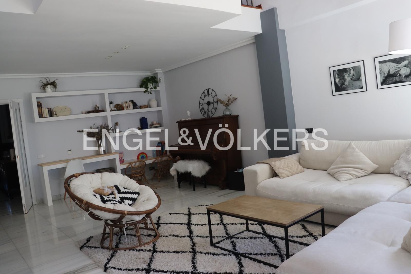 Sala d'estar de Casa o xalet de lloguer en Galapagar amb Calefacció, Jardí privat i Terrassa