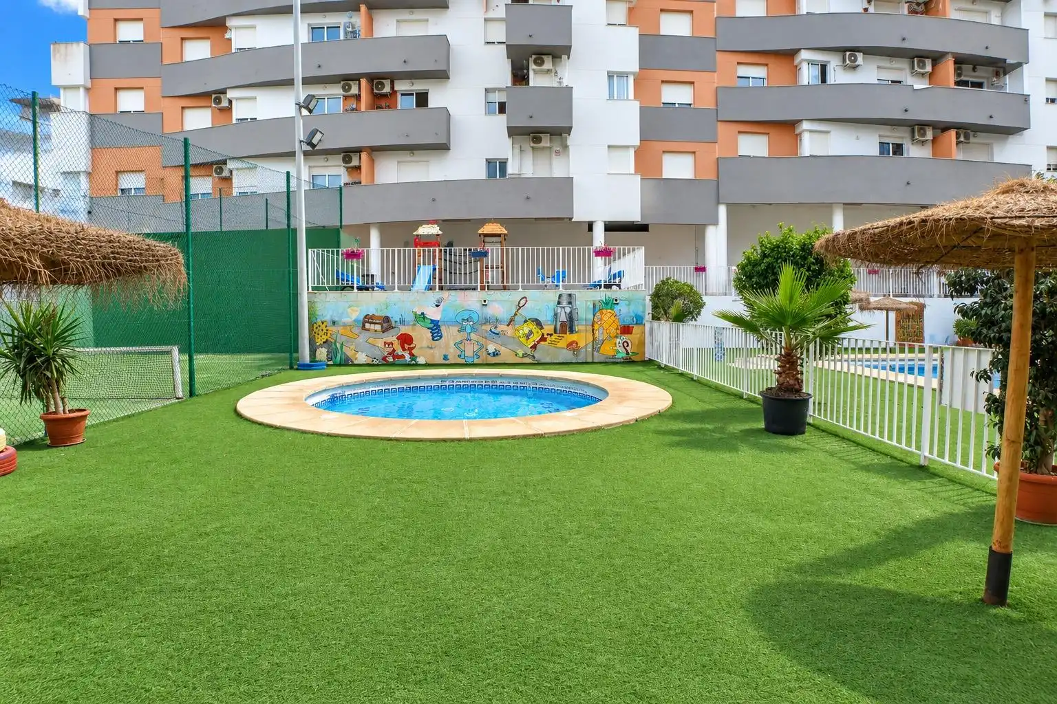 Appartamento con piscina in vendita a Avenida HISPANIDAD DE LA (CB), imagen 33