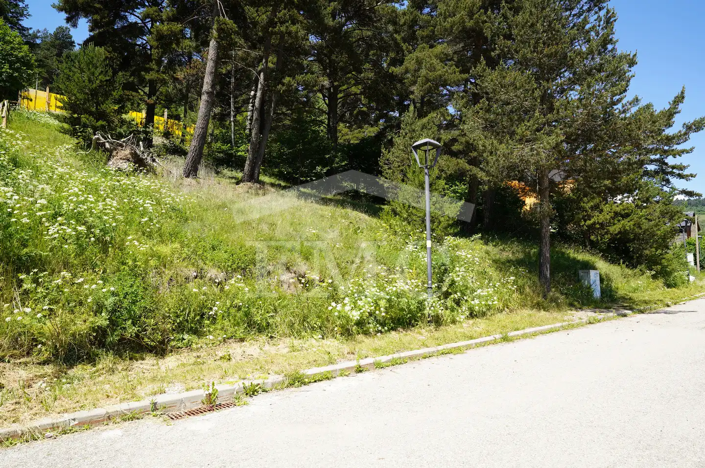 Wohnbaugrundstück zum Verkauf in Avinguda de la Molina 169, imagen 3