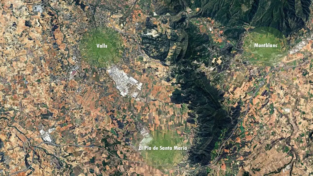 Rustikales Grundstück zum Verkauf in Ptda de Bayona, Pol 7, imagen 5