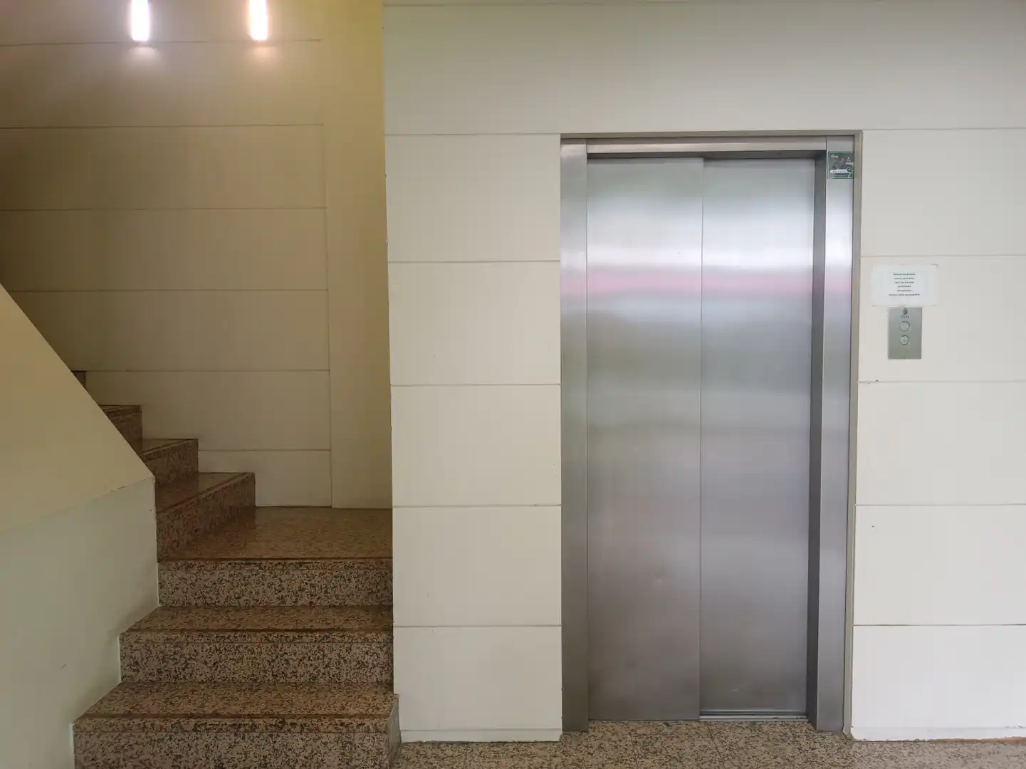 Oficina en venta en Barcelona - Calle La Rambla, Barri Gòtic