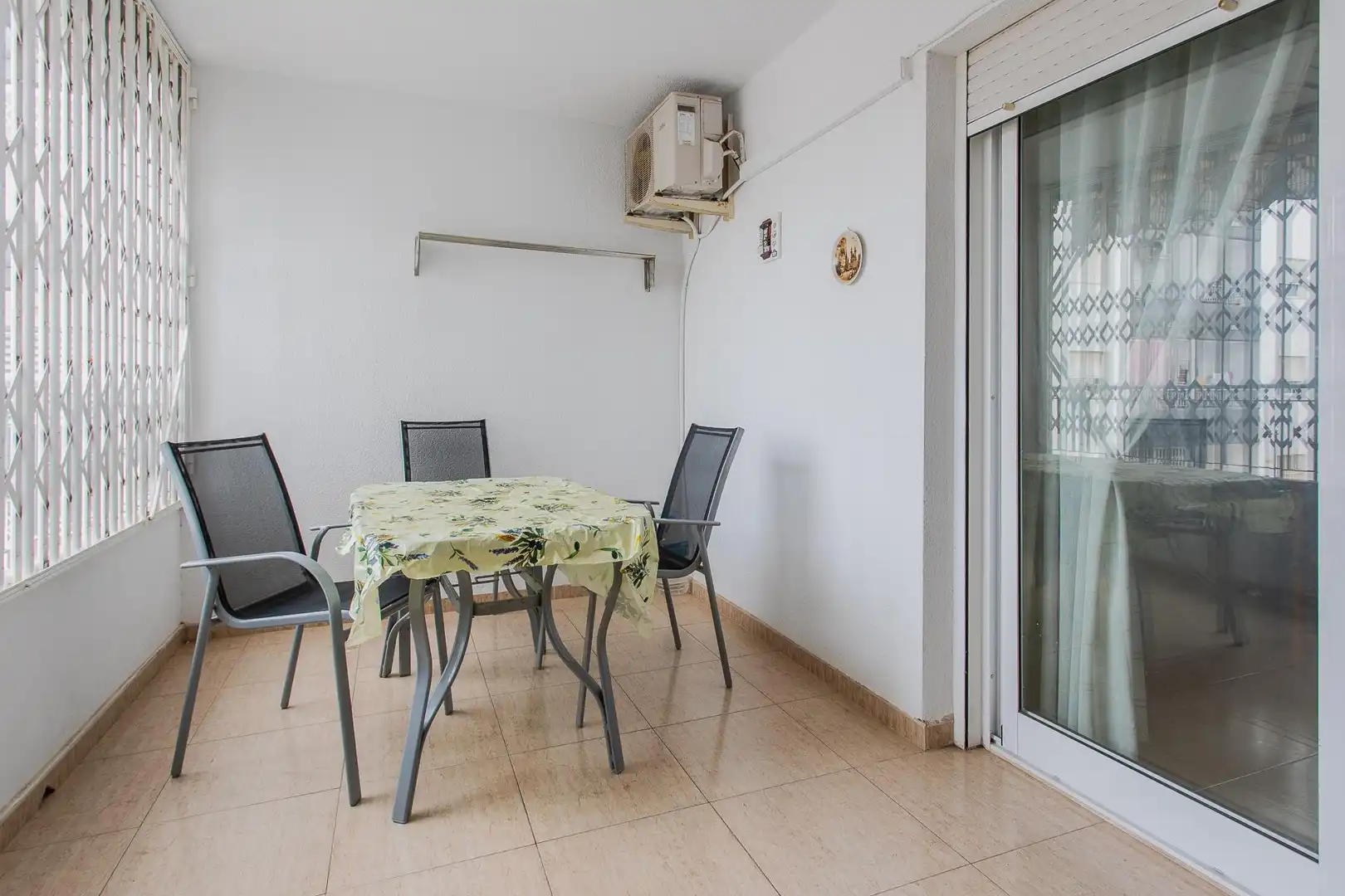 Terrassa de Apartament en venda en Torrevieja amb Aire condicionat, Terrassa i Piscina comunitària