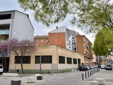 Local comercial en venda a Calle de Costabona