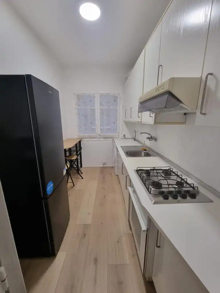 Cuina de Pis de lloguer en Lleida amb Aire condicionat, Calefacció i Parquet