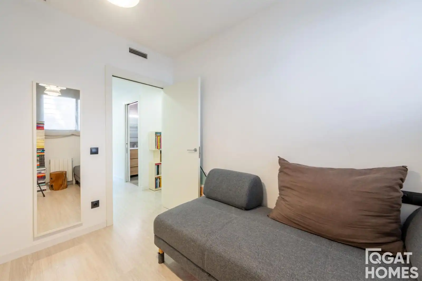 Piso en venta en Sant Cugat del Vallès con Aire acondicionado, Calefacción y Terraza