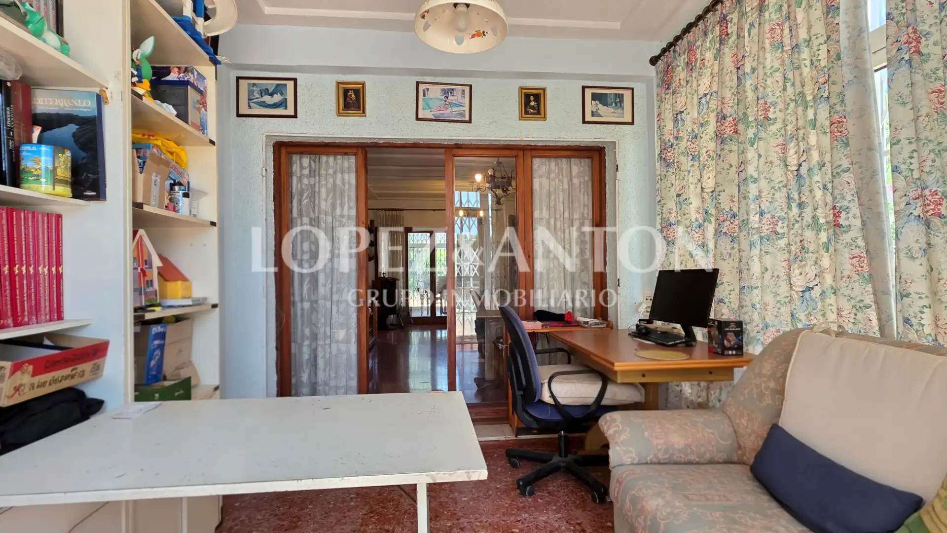 Sala de estar de Casa o chalet en venta en San Antonio de Benagéber con Aire acondicionado, Calefacción y Jardín privado