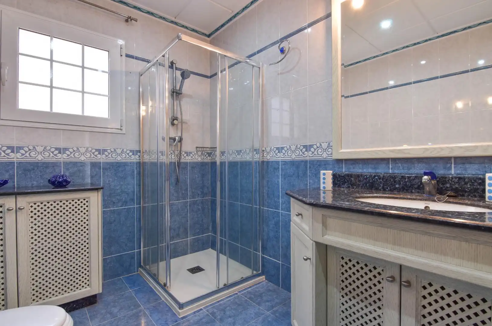 Baño de Casa o chalet en venta en Canals con Aire acondicionado, Calefacción y Terraza