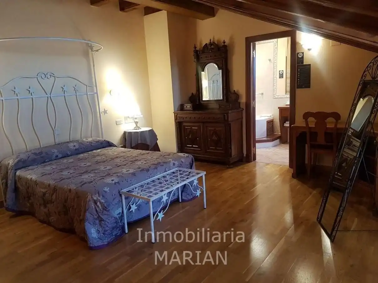 Schlafzimmer von Gebäude zum Verkauf in Sepúlveda