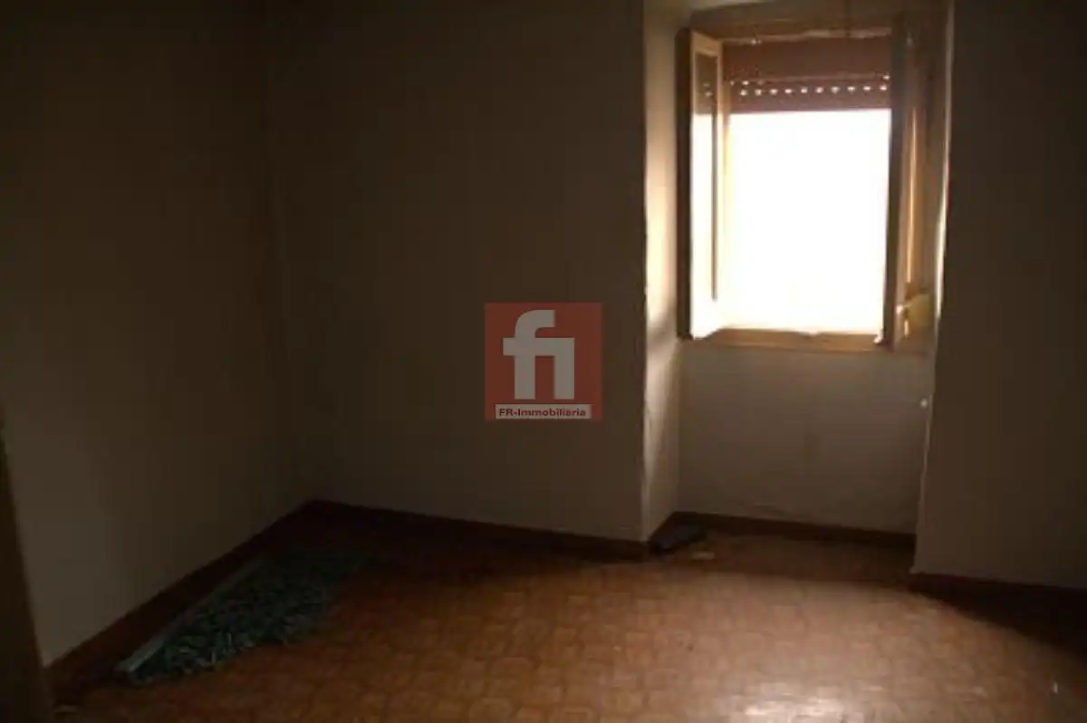 Bedroom of Houses for sale in Cardona  with Balcony
