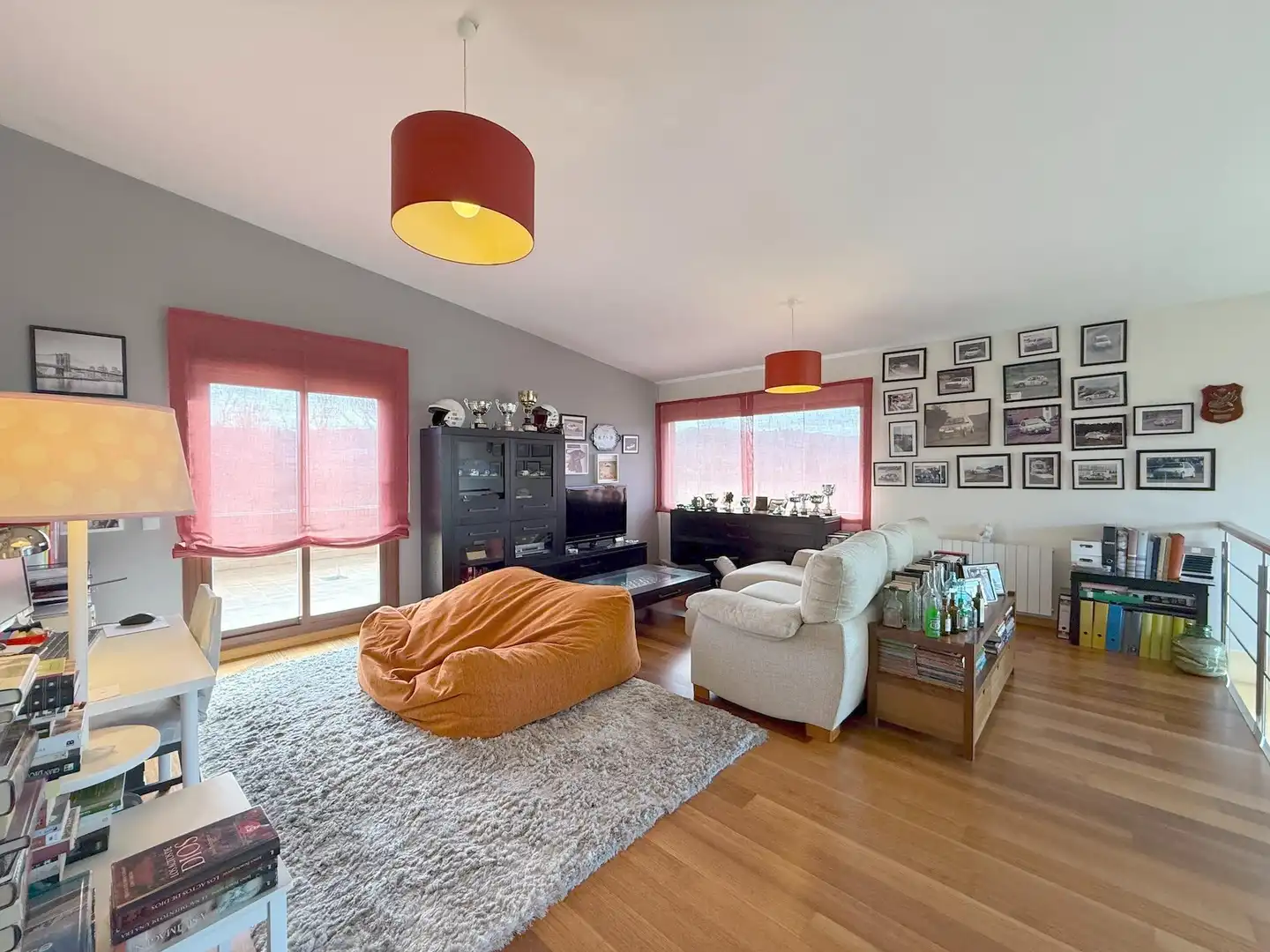 Sala de estar de Casa o chalet en venta en Cadrete con Aire acondicionado, Calefacción y Jardín privado