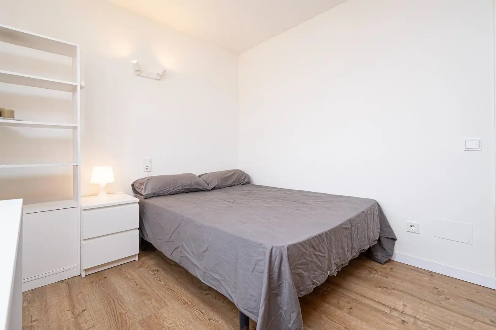 Habitación de Piso de alquiler en  Palma de Mallorca con Aire acondicionado, Calefacción y Amueblado