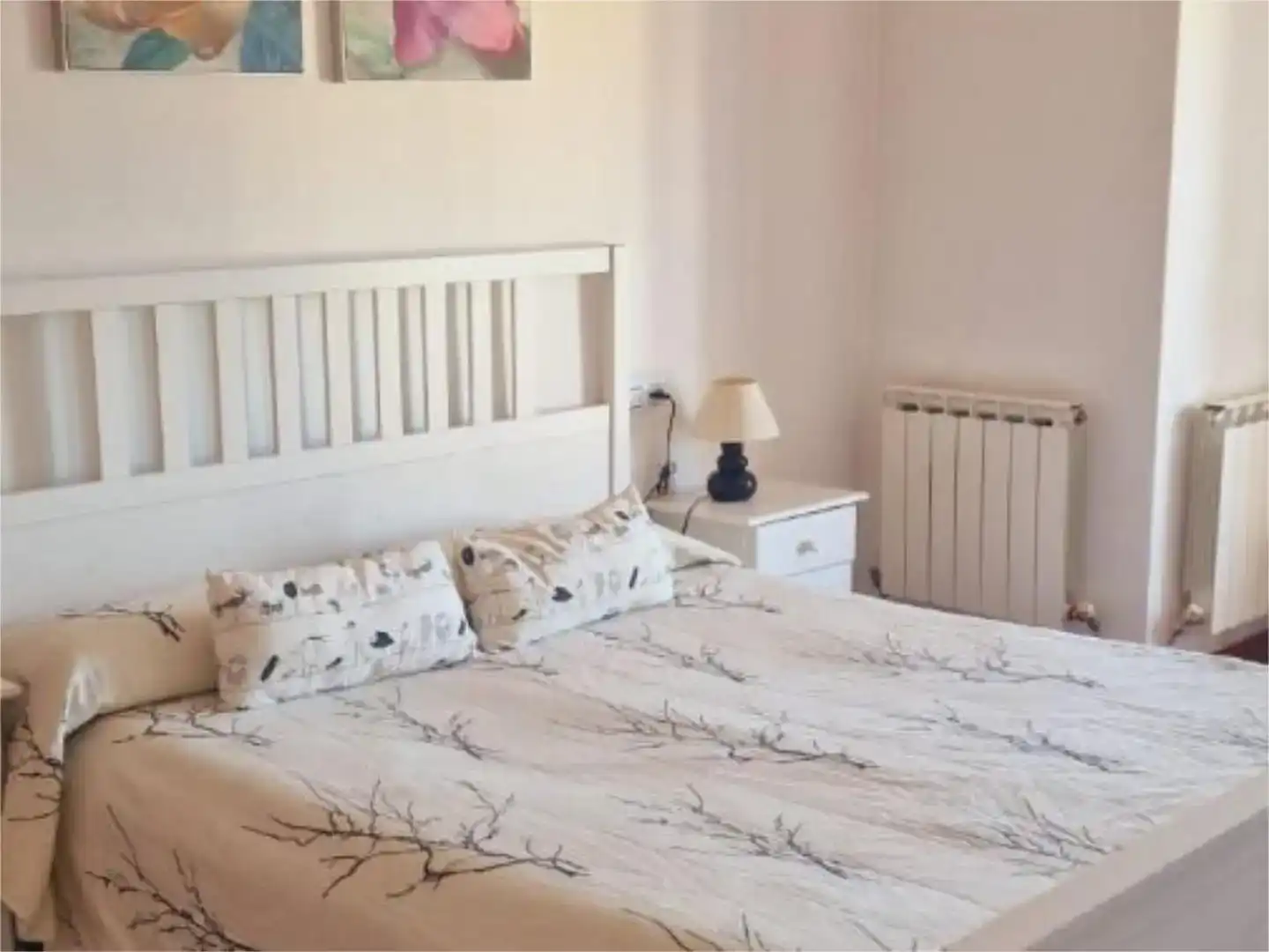 Schlafzimmer von Wohnung zur Miete in Carboneras de Guadazaón mit Parkett, Abstellraum und Möbliert