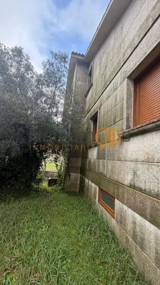 Xalet amb jardí en venda a Barro, imagen 2