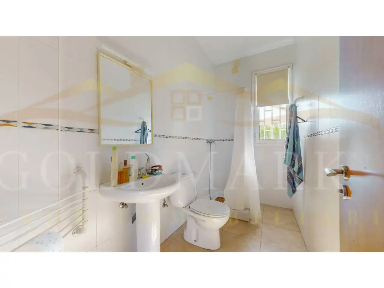 Bany de Casa o xalet en venda en Sabadell amb Aire condicionat, Jardí privat i Terrassa