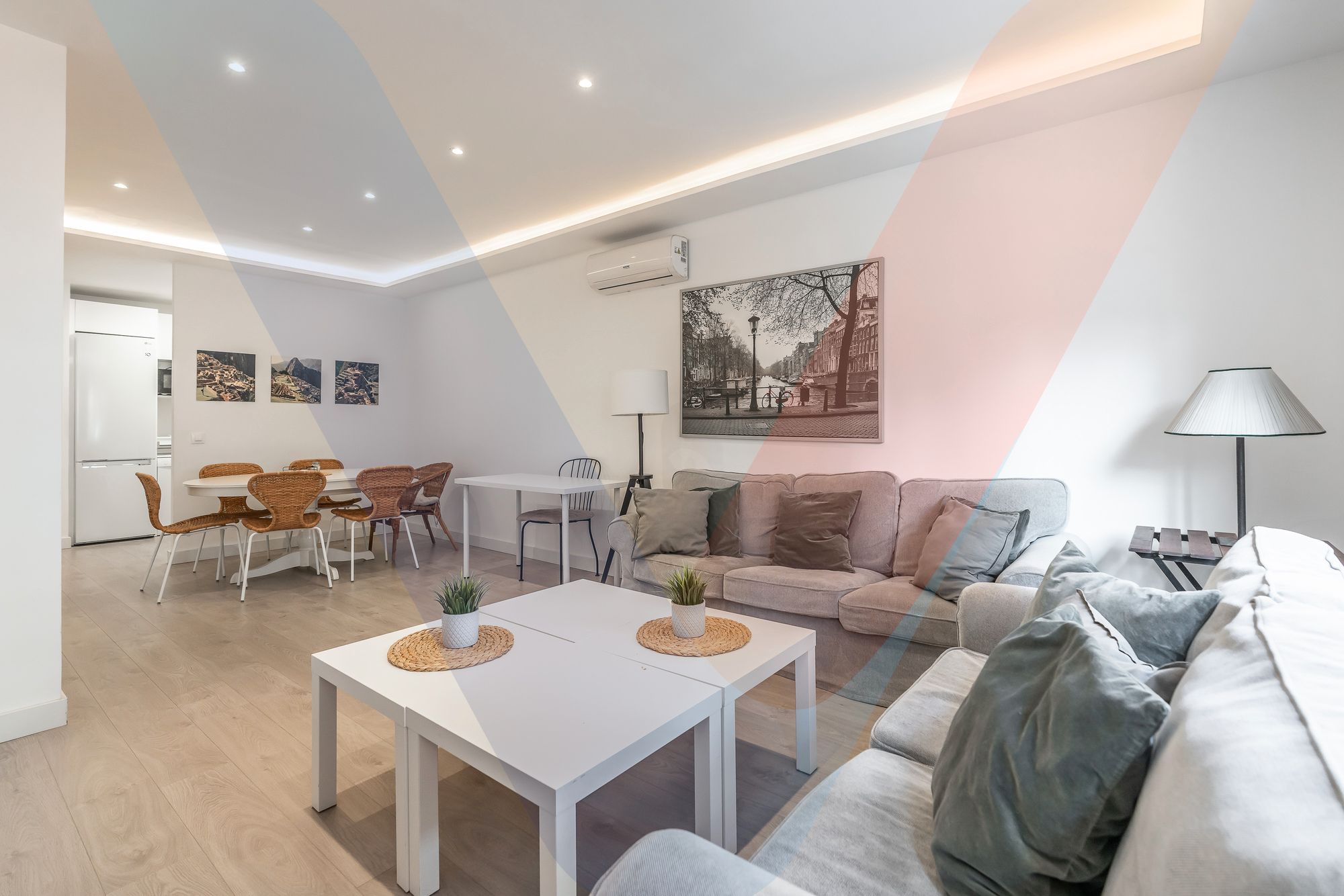 Sala d'estar de Pis en venda en  Madrid Capital amb Calefacció