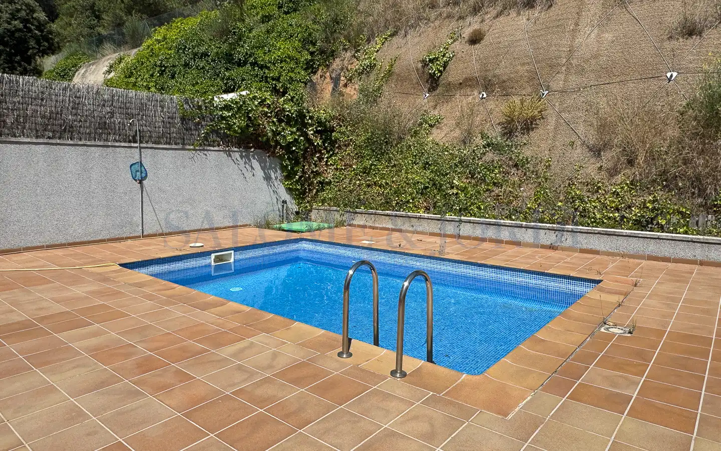 Piscina de Casa adosada en venda en Argentona amb Calefacció, Jardí privat i Terrassa