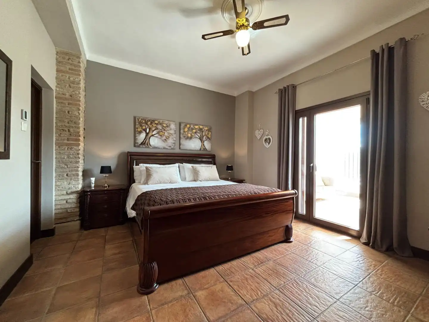 Habitación de Casa adosada en venta en Antequera con Calefacción, Terraza y Trastero