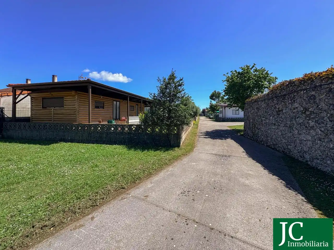Exterior view of Houses for sale in Bárcena de Cicero  with Private garden, Storage room and Furnished