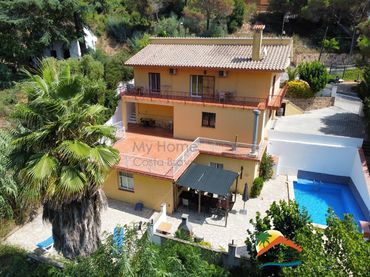 Haus mit Pool zum Verkauf in Lloret Verd - Els Pinars
