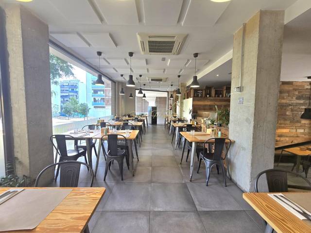 Local comercial en Venta en El Parc i la Llacuna del Poblenou