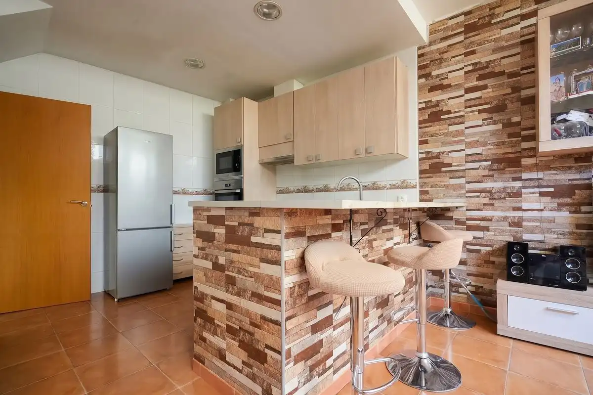 Cocina de Casa adosada en venta en Villalbilla con Aire acondicionado, Calefacción y Terraza