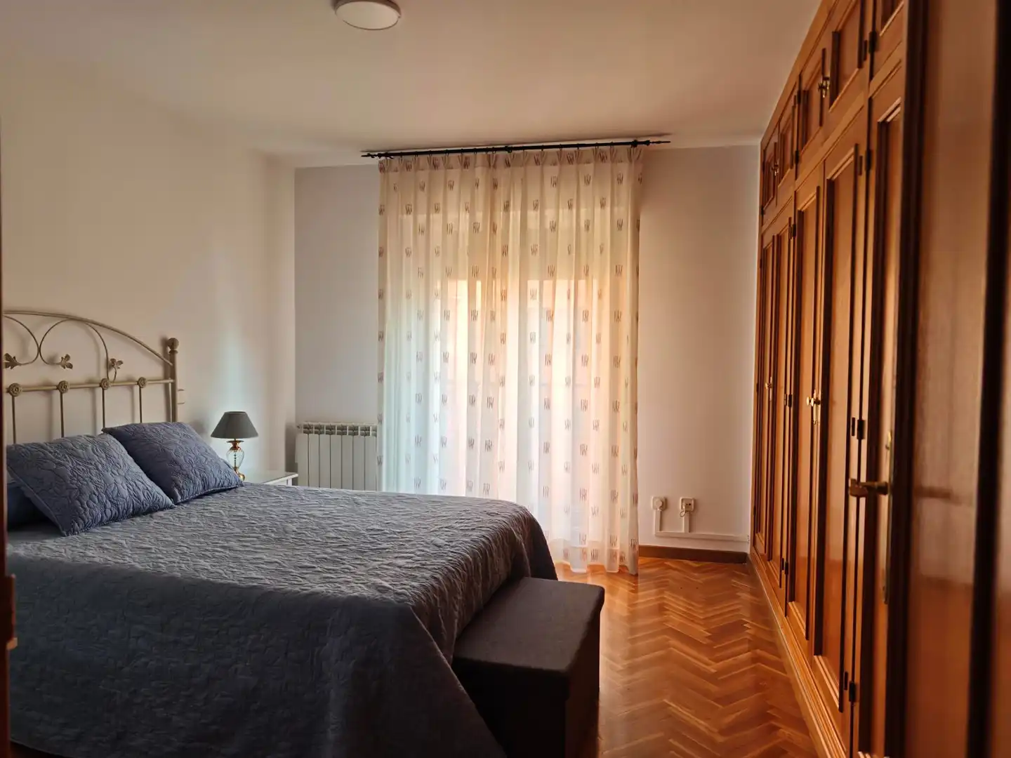 Schlafzimmer von Wohnungen zum Verkauf in Alcalá de Henares mit Klimaanlage, Heizung und Parkett