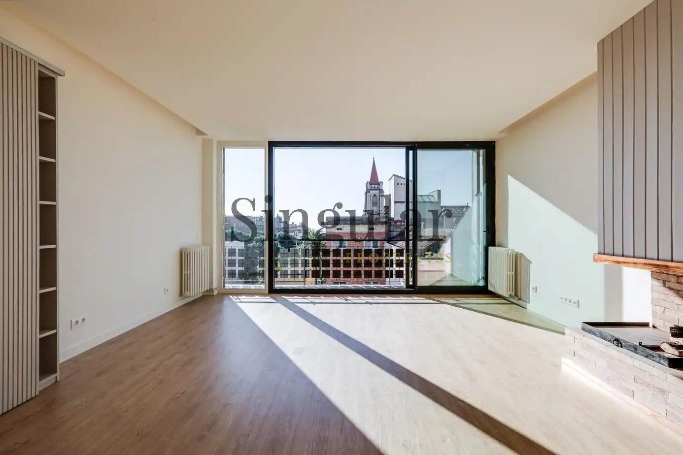 Wohnzimmer von Wohnung zum Verkauf in  Barcelona Capital mit Klimaanlage, Terrasse und Balkon