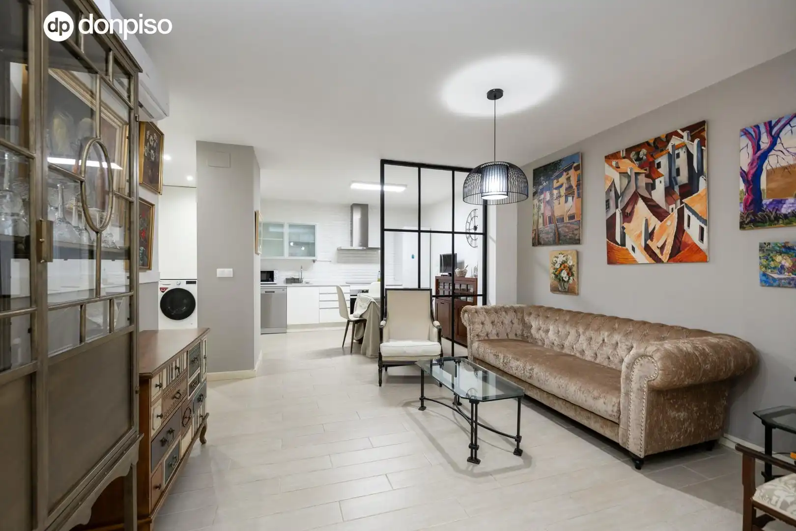 Living room of Flat for sale in Granada  with Air Conditioner and Heating